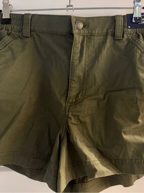 Hollister High-Waist Olive Green Women's Shorts